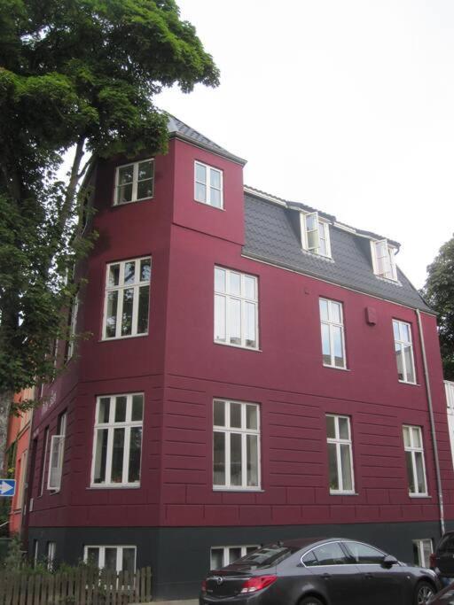 Apartment At Rostock - Pink Exterior photo