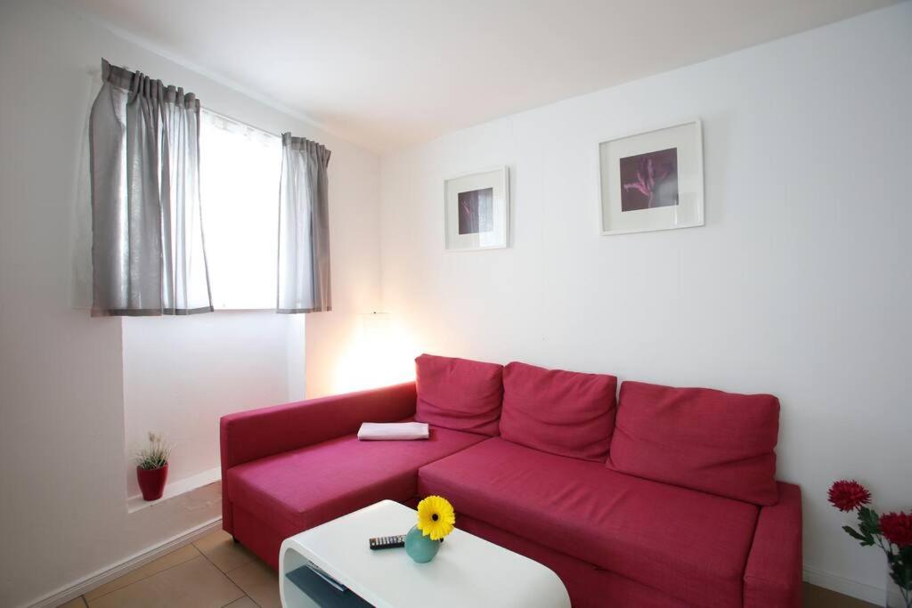 Apartment At Rostock - Pink Exterior photo
